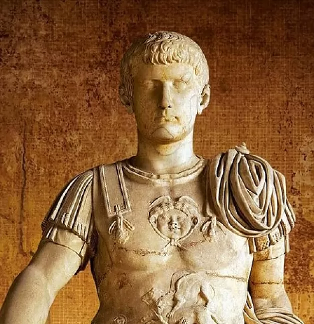 Caligula özgeçmişi İmparator caigula hayatı hakkında bilgi