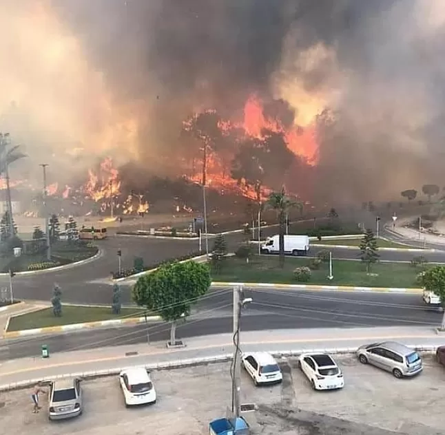 Manavgat yangın çarşı
