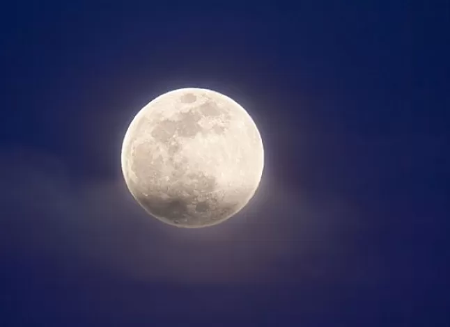 Mavi Ay Nedir?Mavi Ay Ne Zaman Ortaya Çıkacak ?