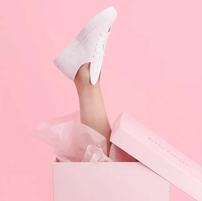Finlandiya'nın en ünlü giyim moda tasarım markaları nelerdir ?