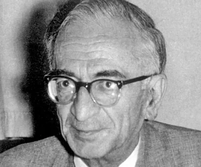 Peyami Safa Kimdir ? Eserleri Nelerdir?