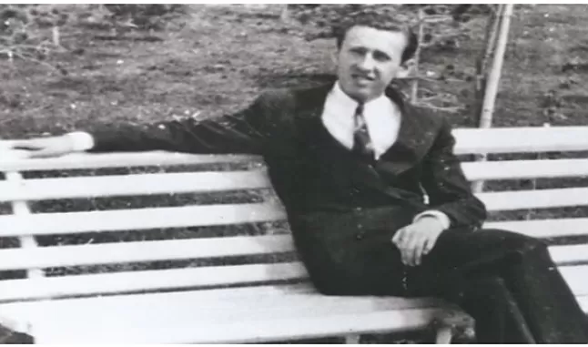 Orhan Veli Kanık Kimdir? Hayatı Ve Eserleri Nelerdir?