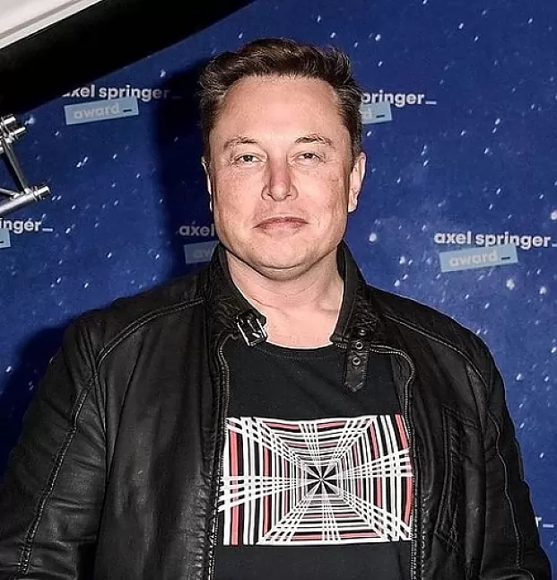 Elon Musk Kimdir? Hayatı Ve Biyografisi