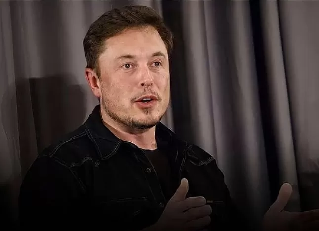 Elon Musk Kimdir? Hayatı Ve Biyografisi