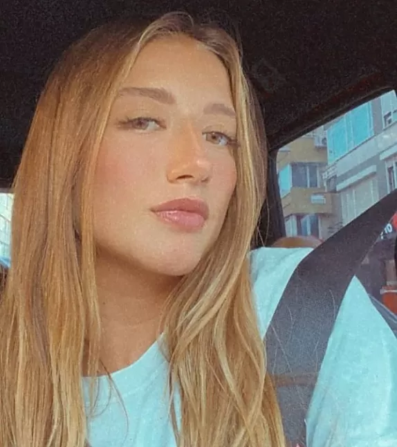 ALEYNA KALAYCIOĞLU KİMDİR?