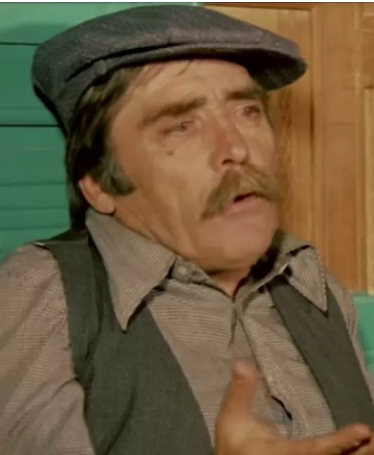 İhsan Yüce Kimdir ? Hayatı Ve Biyografisi
