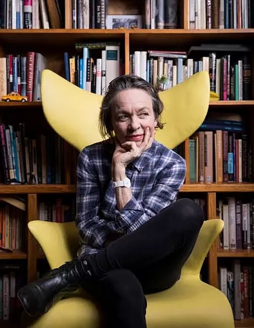 Laurie Anderson Kimdir ? Hayatı Ve Biyografisi