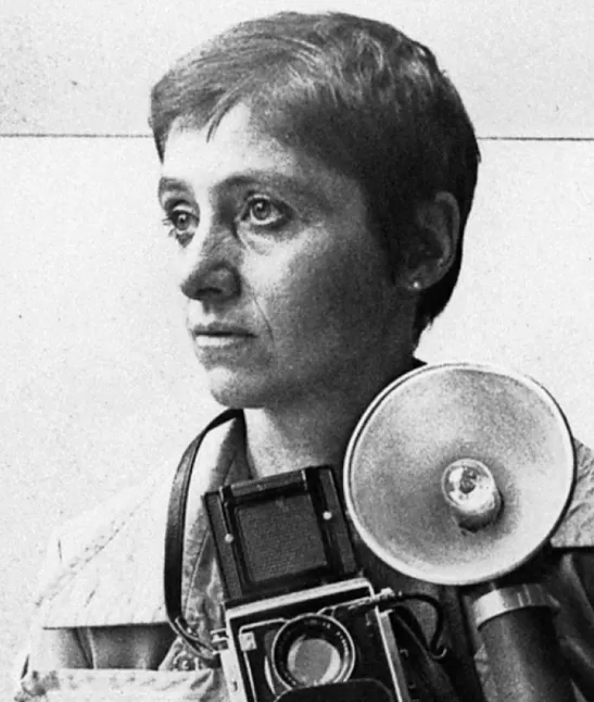Diane Arbus'un Kariyeri Diane Arbus Kimdir ?