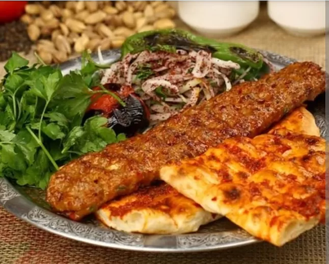 Rüyada Kebap Görmek, Yemek Nasıl Yorumlanır ?