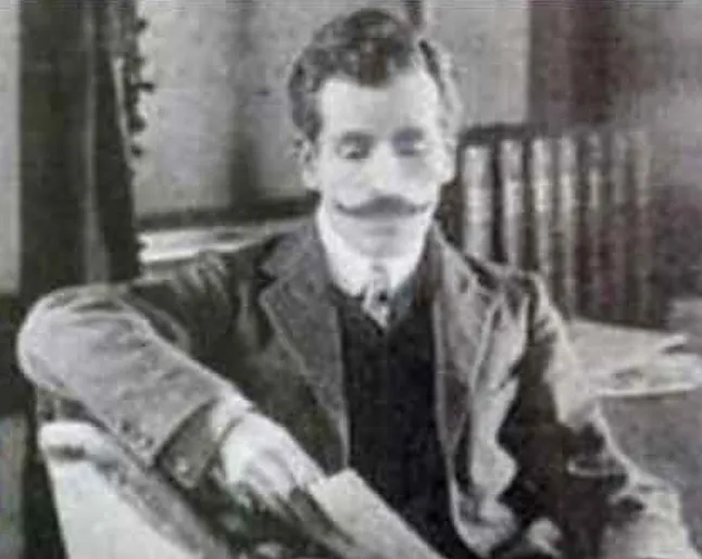 DİREKTÖR ÂLİ BEY Kariyer DİREKTÖR ÂLİ BEY kimdir?Eserleri Nelerdir?