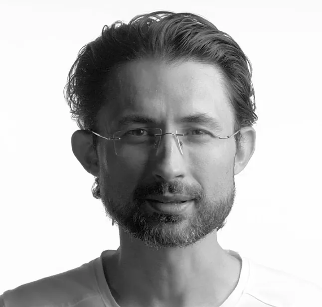 Barış Özcan Kimdir?
