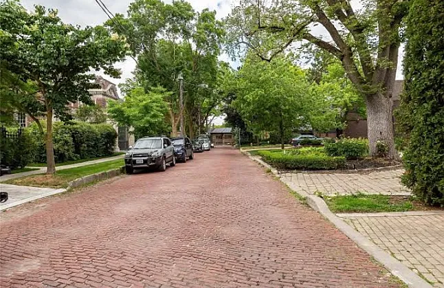 Toronto'daki en güzel 10 Yer Neresidir ?