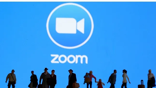 Zoom Tüm Özel Mesajlarınızı Gerçekten Görebilir Mi?