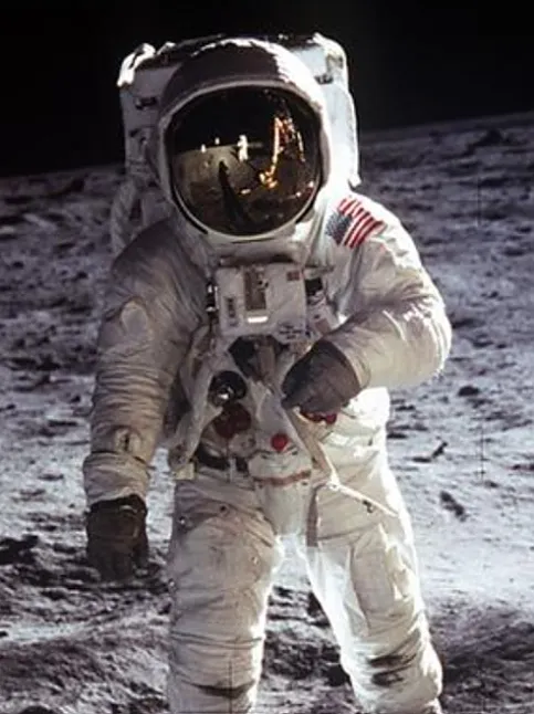 Rüyada Astronot Görmenin Anlamı ve Yorumu Nedir?