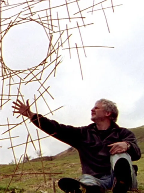 Andy Goldsworthy Çalışmaları Nelerdir?