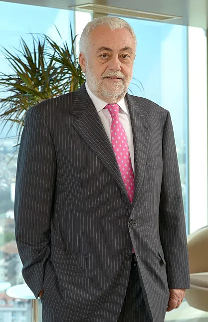 Ömer Üründül Yaşamı