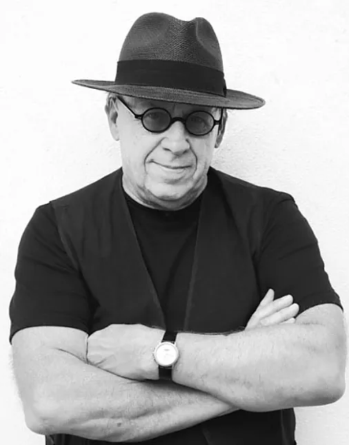 Joseph Kosuth Kariyeri çalışmaları nelerdir hakkında detaylı bilgiler Joseph Kosuth Biyografi
