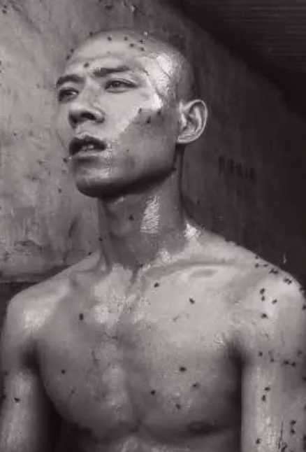 Zhang Huan Çalışmaları ve Yaptığı Projeler Zhang Huan Çalışmaları ve projeleri