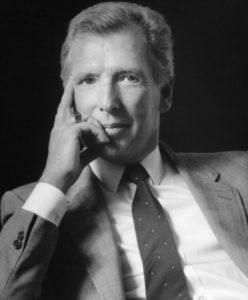 Arthur Erickson Kimdir ?