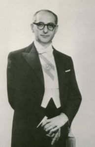 Arturo Frondizi Kimdir ?