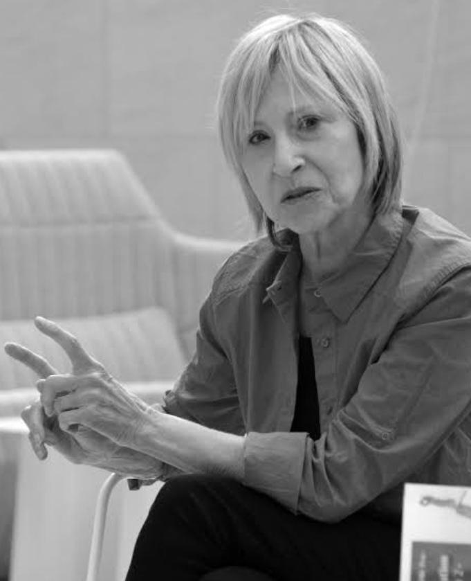 Sanja Ivekovic Kimdir  ?