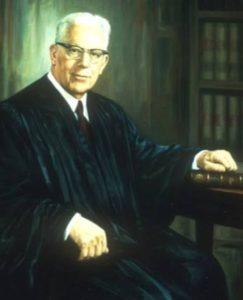 Earl Warren Kariyer Earl Warren kim