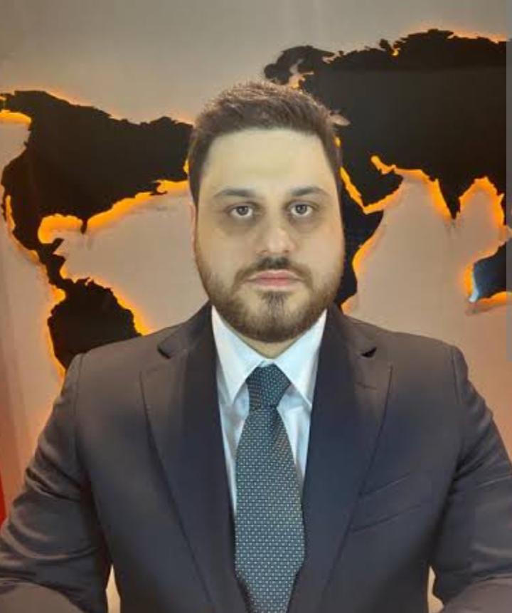 Hüseyin Baş Kimdir?