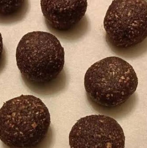 Portakallı Badem Topları Nasıl Yapılır?